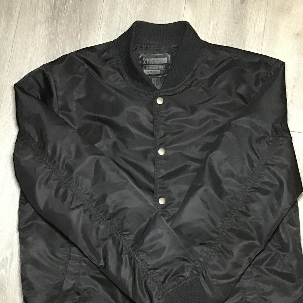 21 Men an American brand